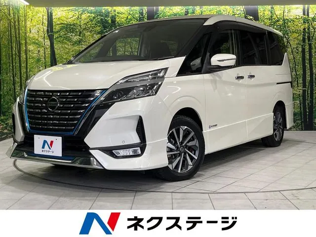 Nissan Serenade