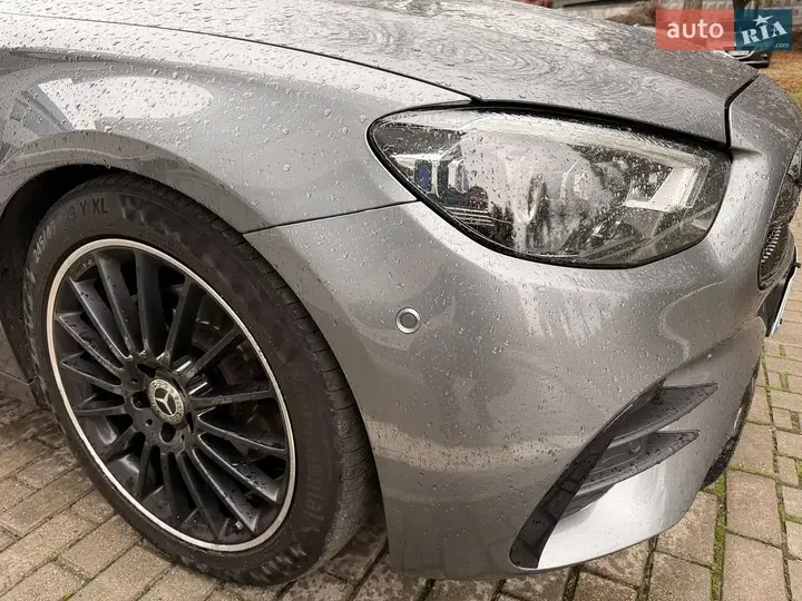 Mercedes-Benz E-Class 2021 photo 3