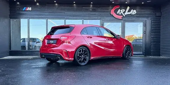 Mercedes-Benz A 180 2012 photo 3