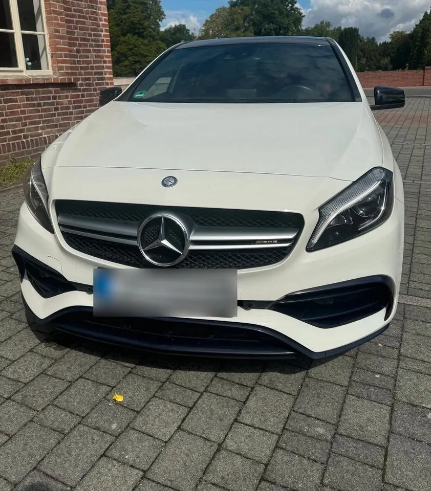 Mercedes-Benz A45 Amg