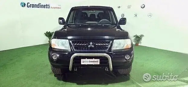 Mitsubishi Pajero 2004 photo 2