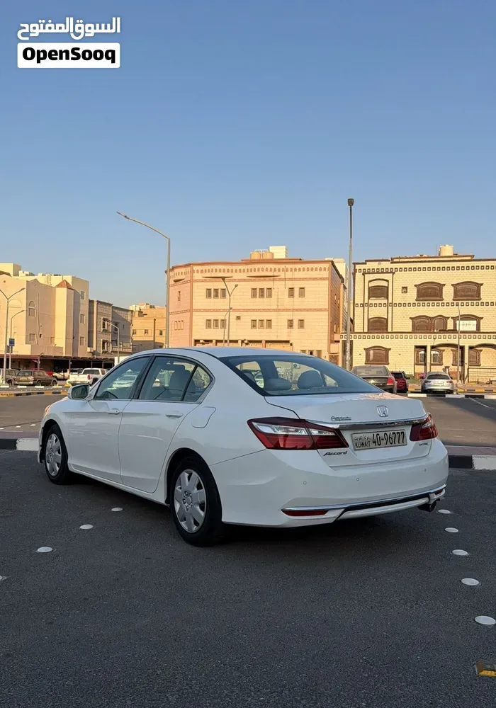 Honda Accord 2017 photo 3
