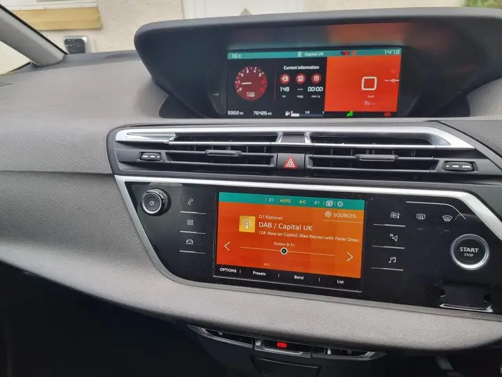 Citroen Grand C4 Picasso 2017 photo 2