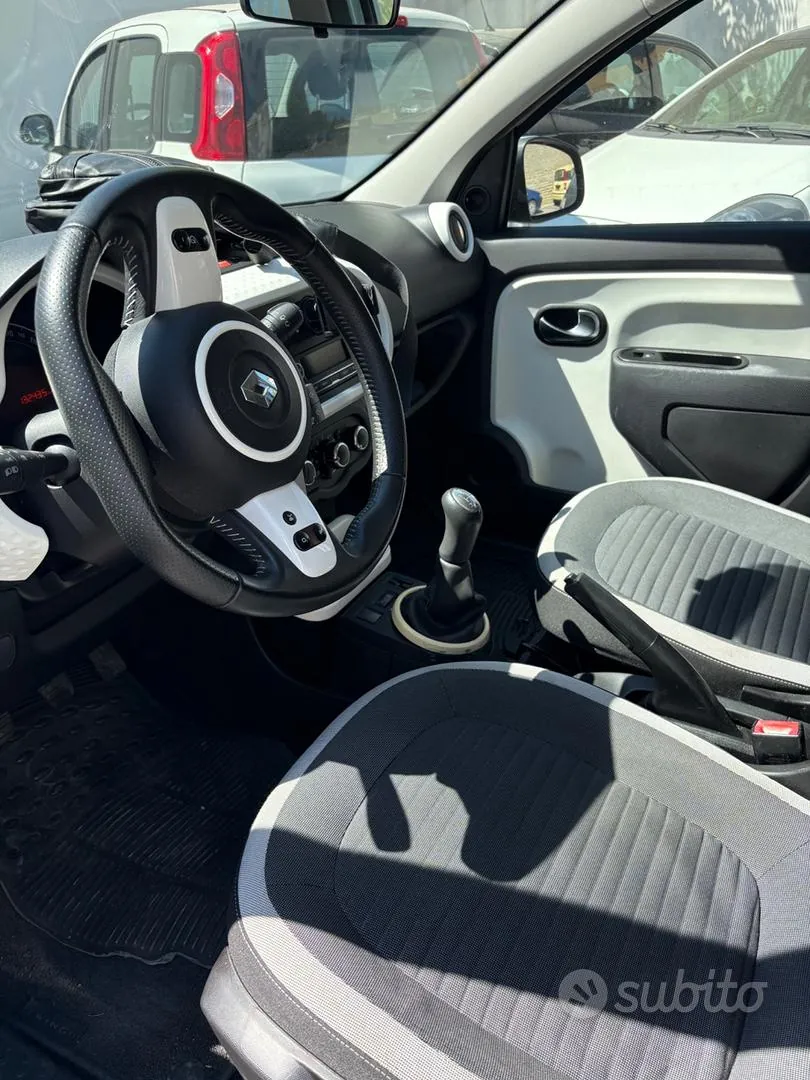 Renault Twingo 2015 photo 5
