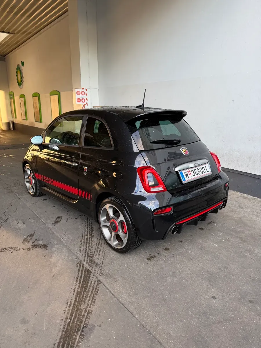 Abarth 500 2018 photo 3