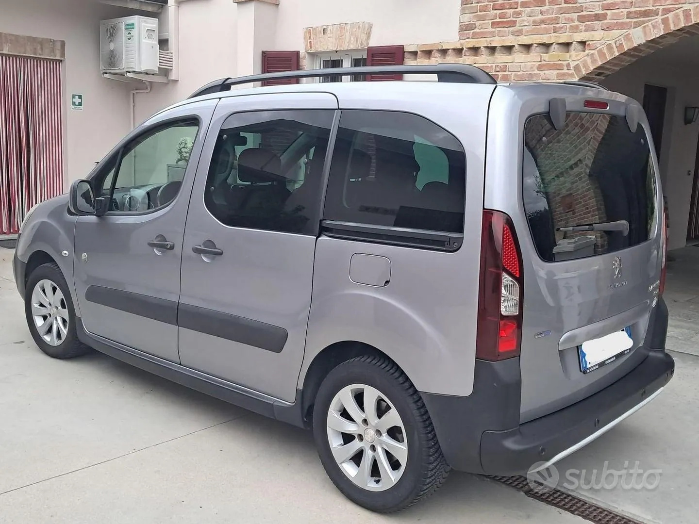 Peugeot Partner 2015 photo 4