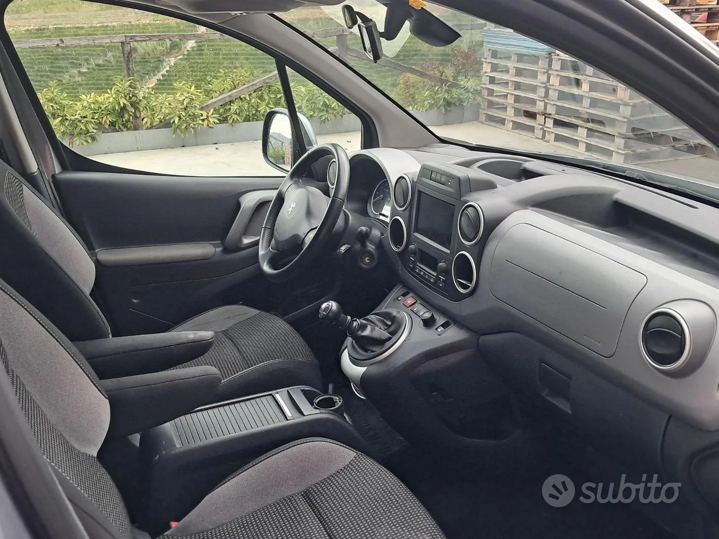 Peugeot Partner 2015 photo 5