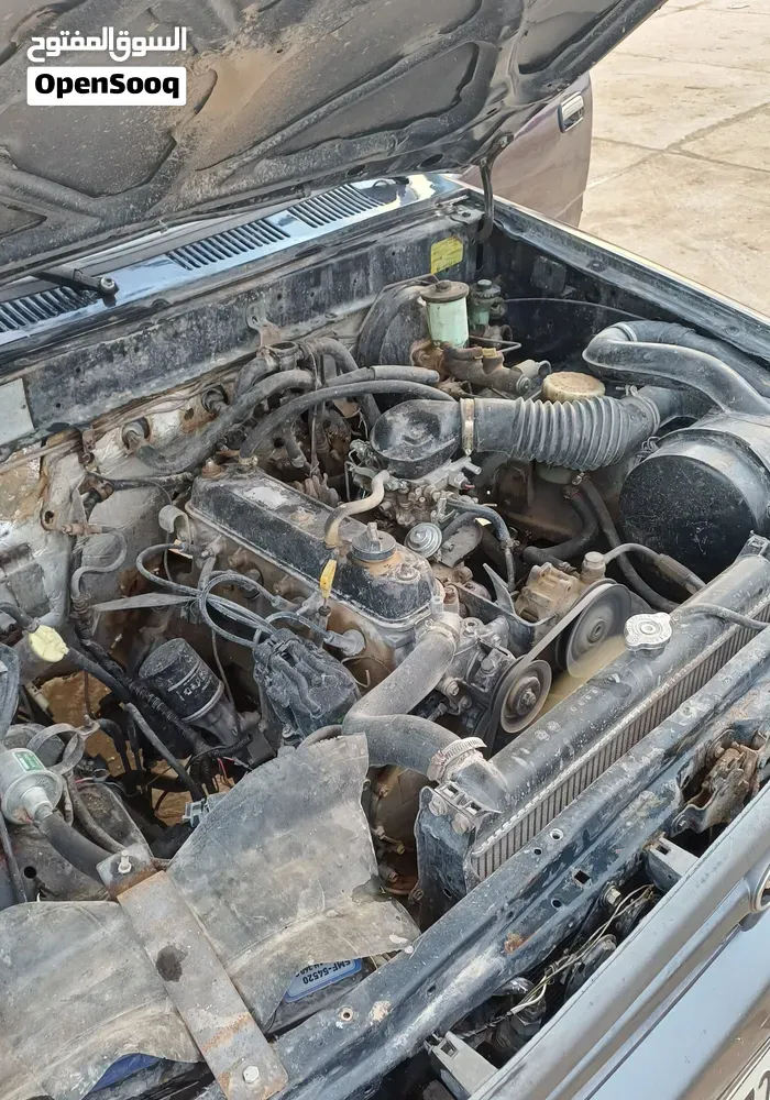 Toyota Hilux 2004 photo 4