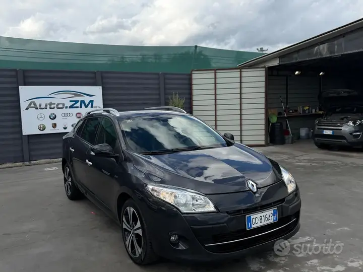 Renault Megane 2011 photo 3