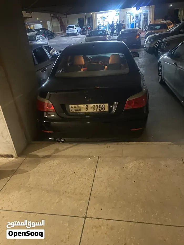 BMW 5 Series 2008 photo 2