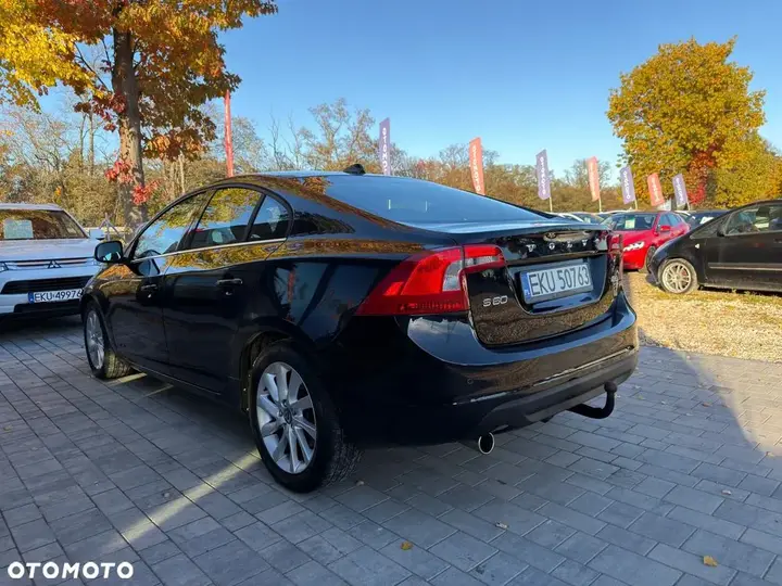 Volvo S60 2012 photo 4