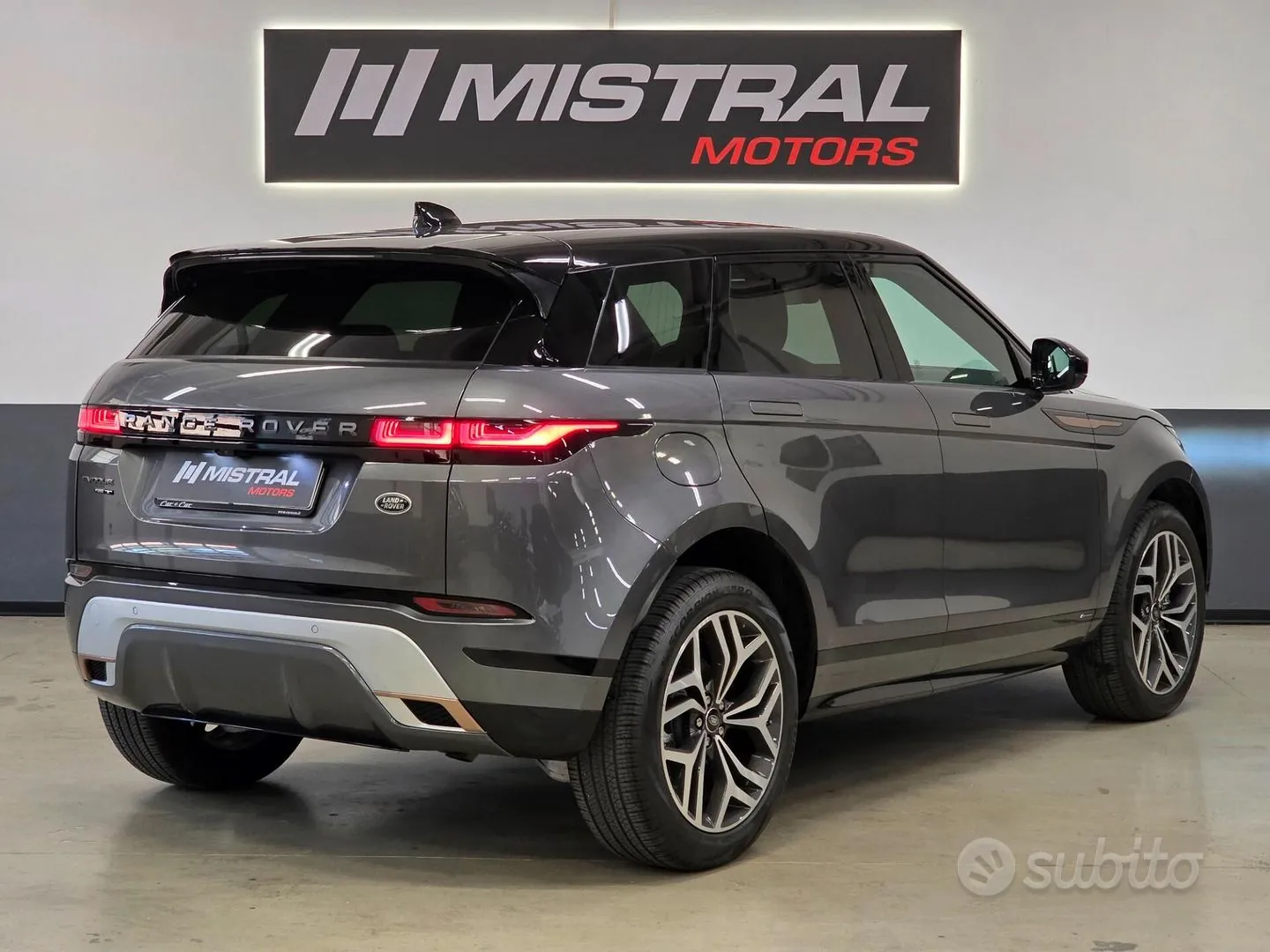 Land Rover Range Rover Evoque 2019 photo 4