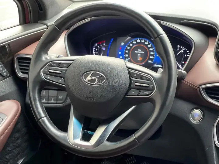 Hyundai Santa Fe 2019 photo 5