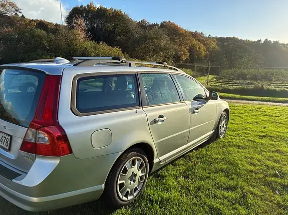Volvo V70 2011 photo 5