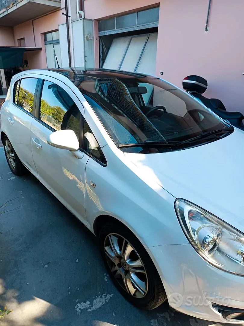 Opel Corsa 2008 photo 3