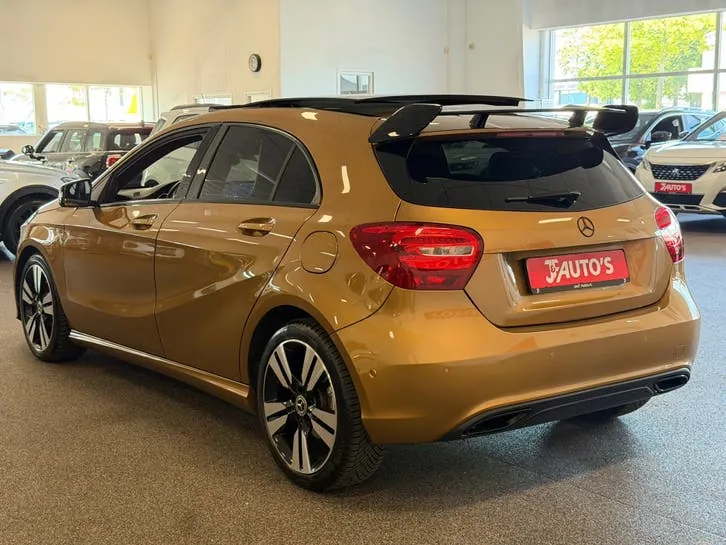 Mercedes-Benz A-Class 2018 photo 3