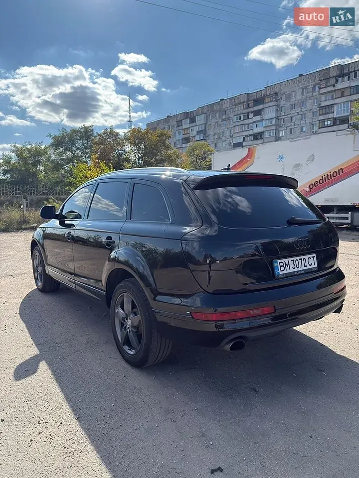 Audi Q7 2013 photo 5