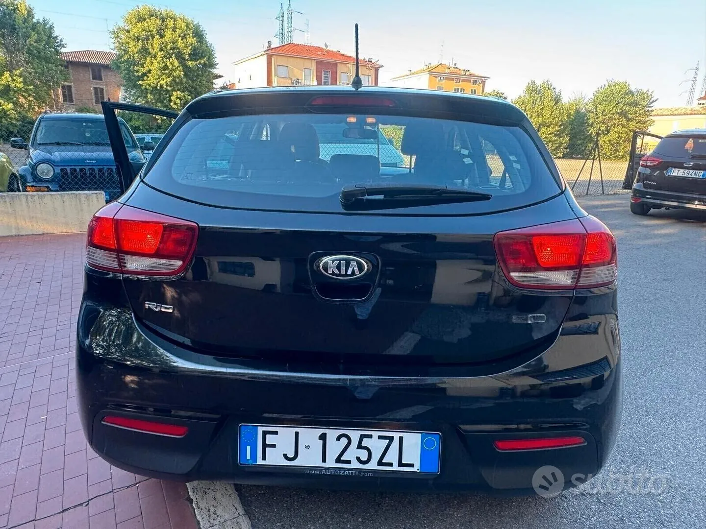 Kia Rio 2017 photo 5