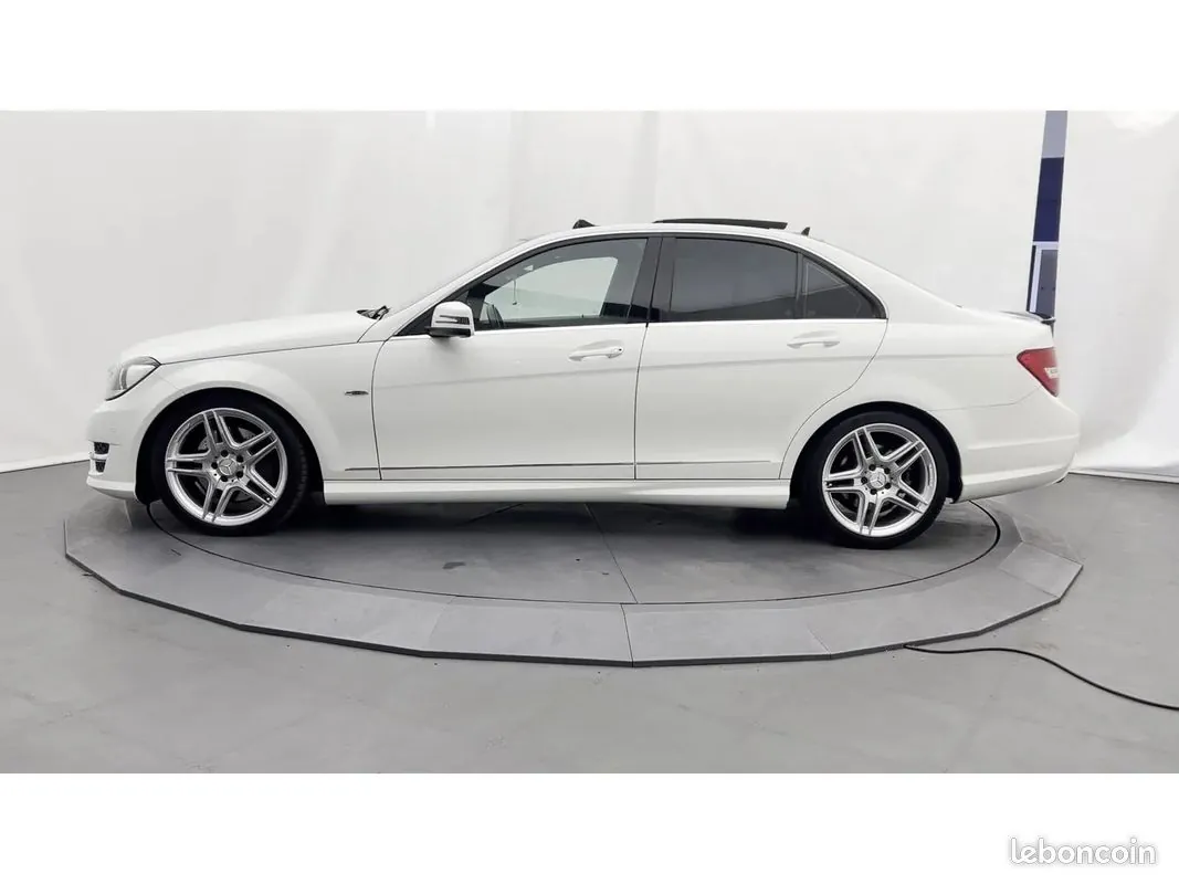 Mercedes-Benz C-Class 2013 photo 5