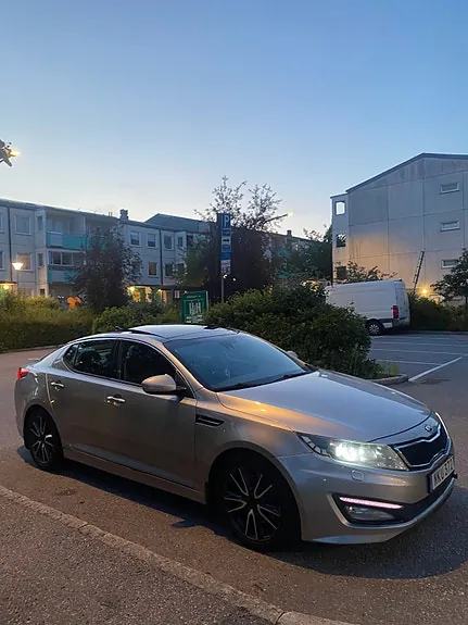Kia Optima 2013 photo 2