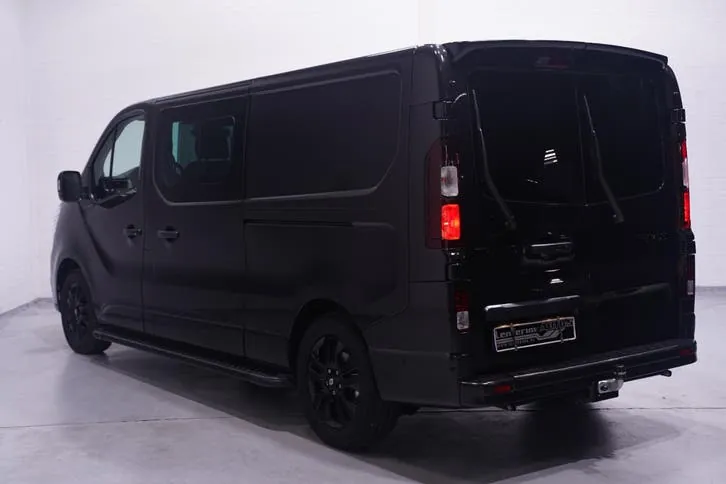 Renault Trafic 2024 photo 3