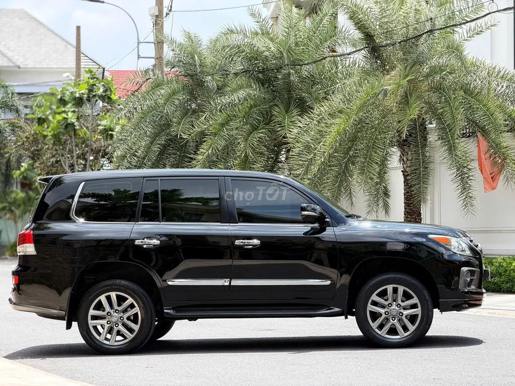 Lexus Lx570