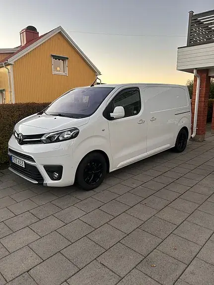 Toyota Proace 2017 photo 2
