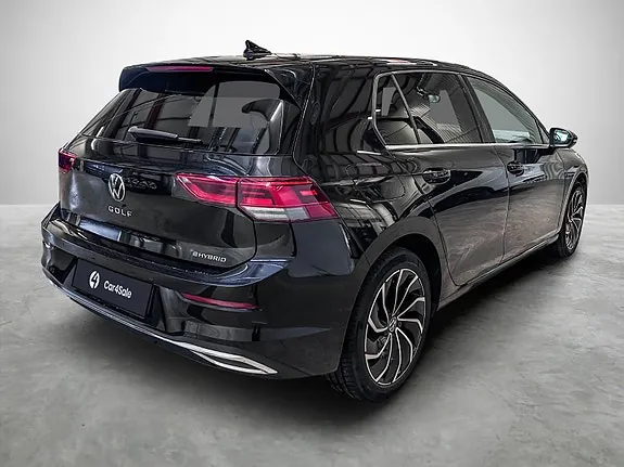 Volkswagen Golf 2022 photo 5