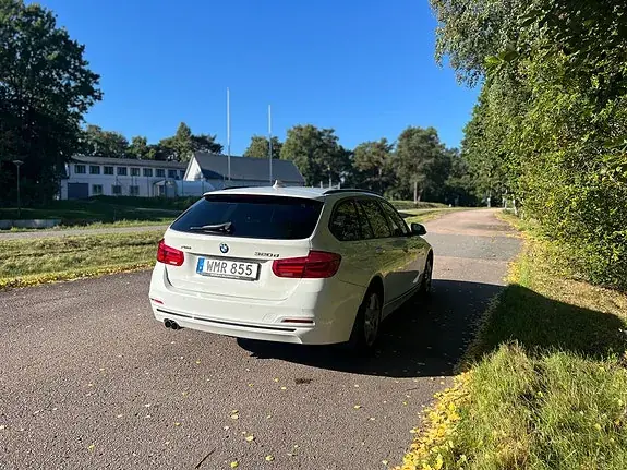 BMW 320D 2016 photo 4