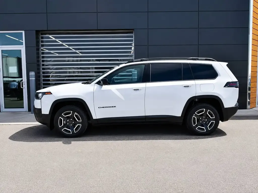 Jeep Cherokee 2026 photo 3