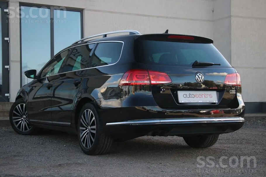 Volkswagen Passat 2011 photo 3