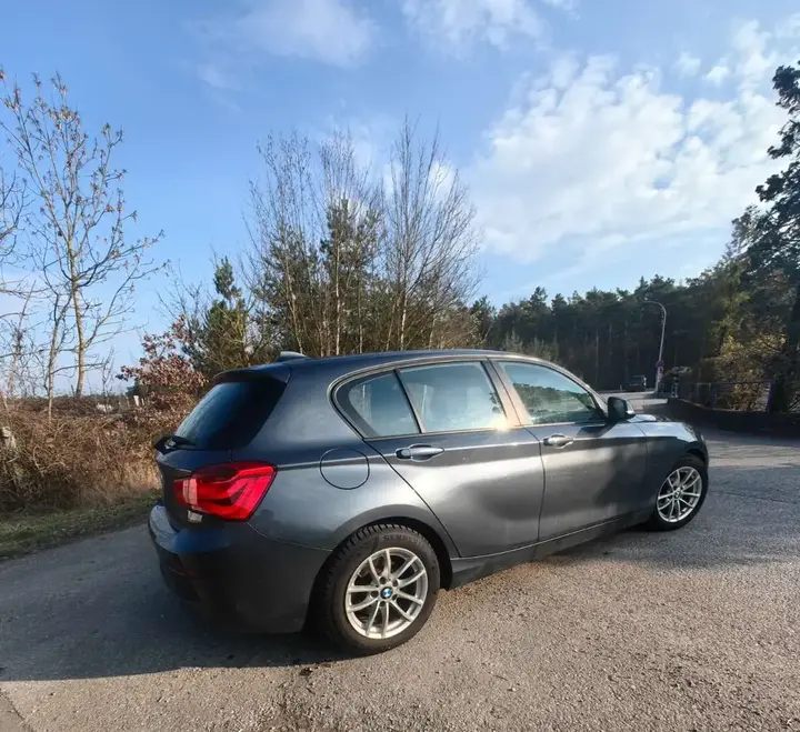 BMW 1 Series 2016 photo 3