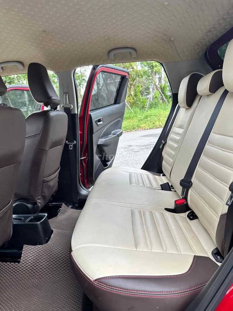 Suzuki Swift 2022 photo 5