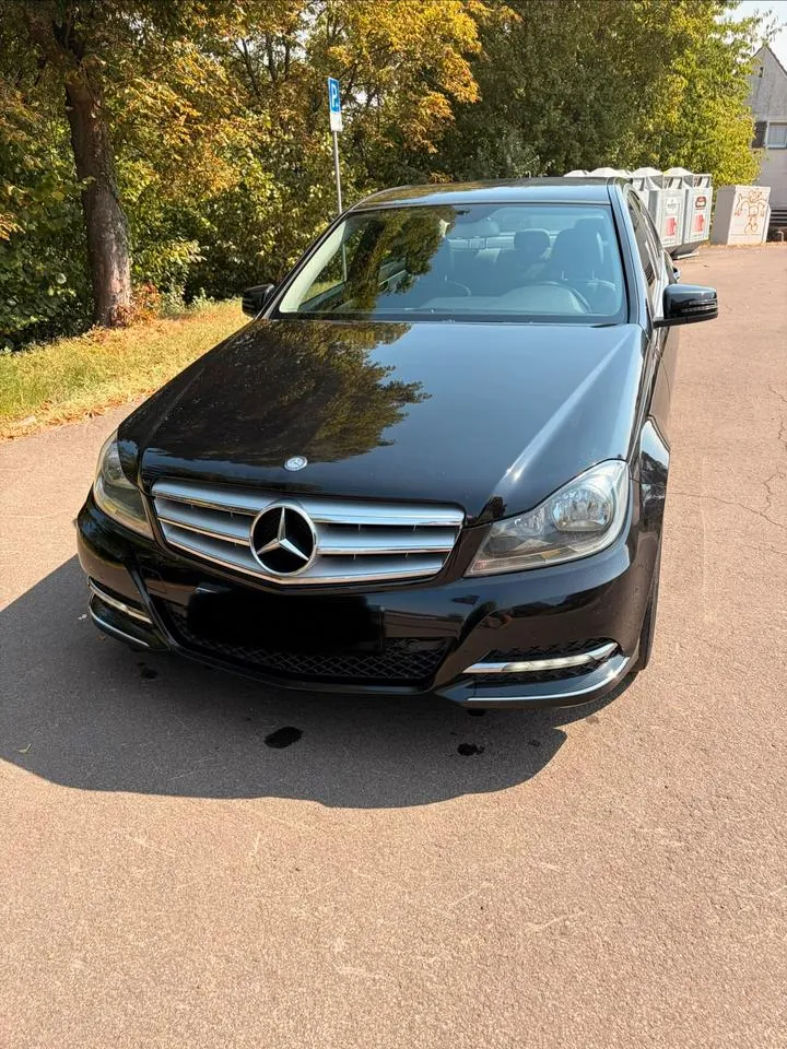 Mercedes-Benz C180