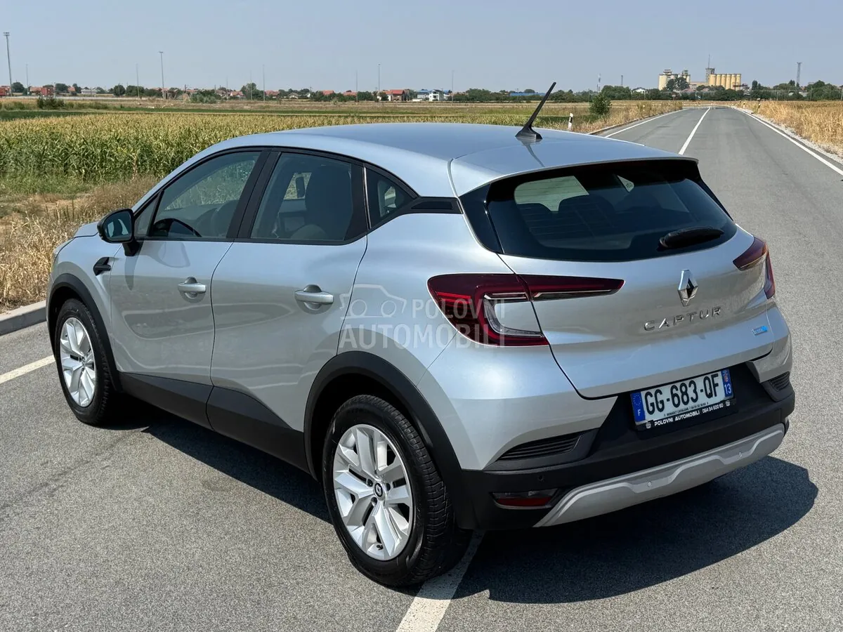 Renault Captur 2022 photo 3