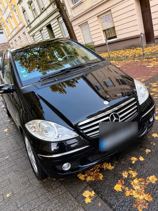 Mercedes-Benz A200