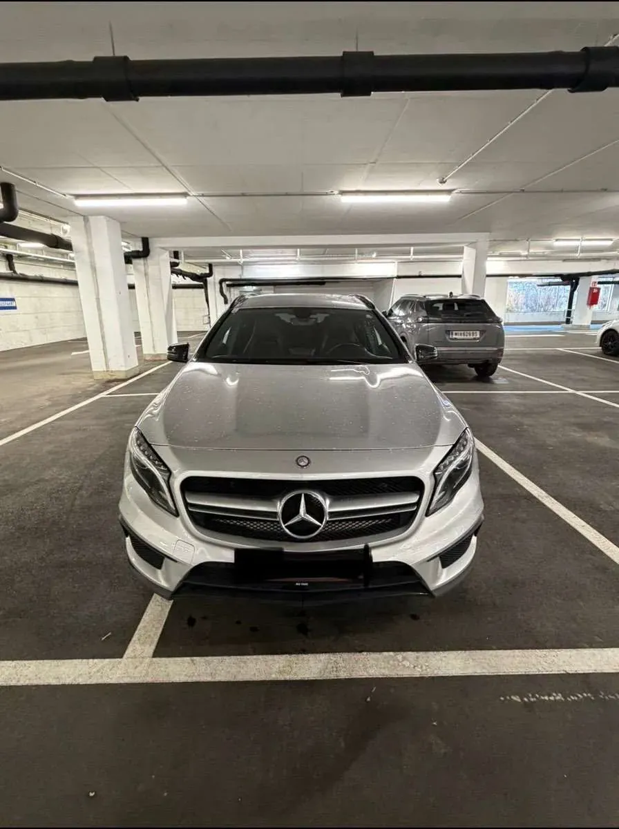 Mercedes-Benz Gla Class