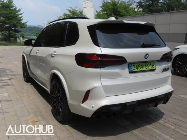BMW X5M 2025 photo 4