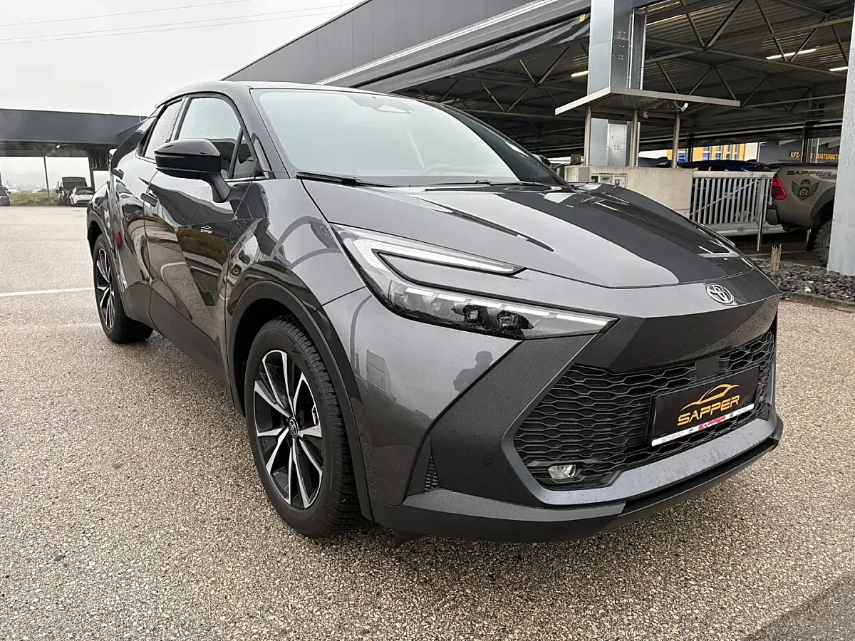 Toyota C-Hr 2024 photo 3