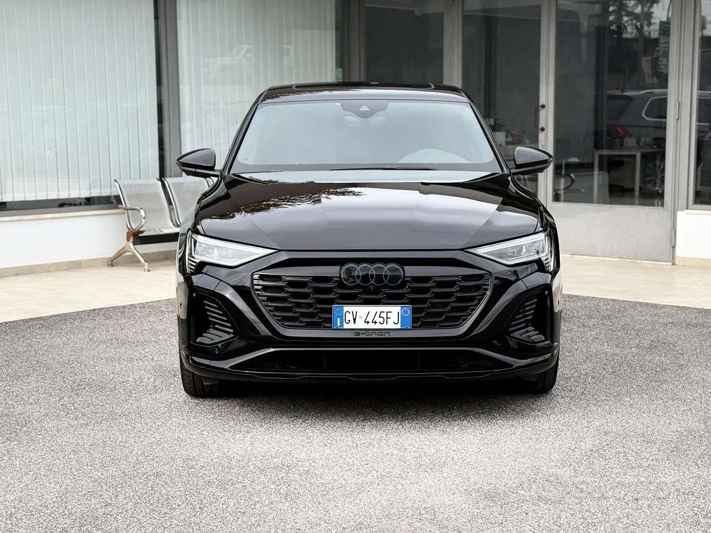 Audi Q8 E-Tron 2024 photo 2