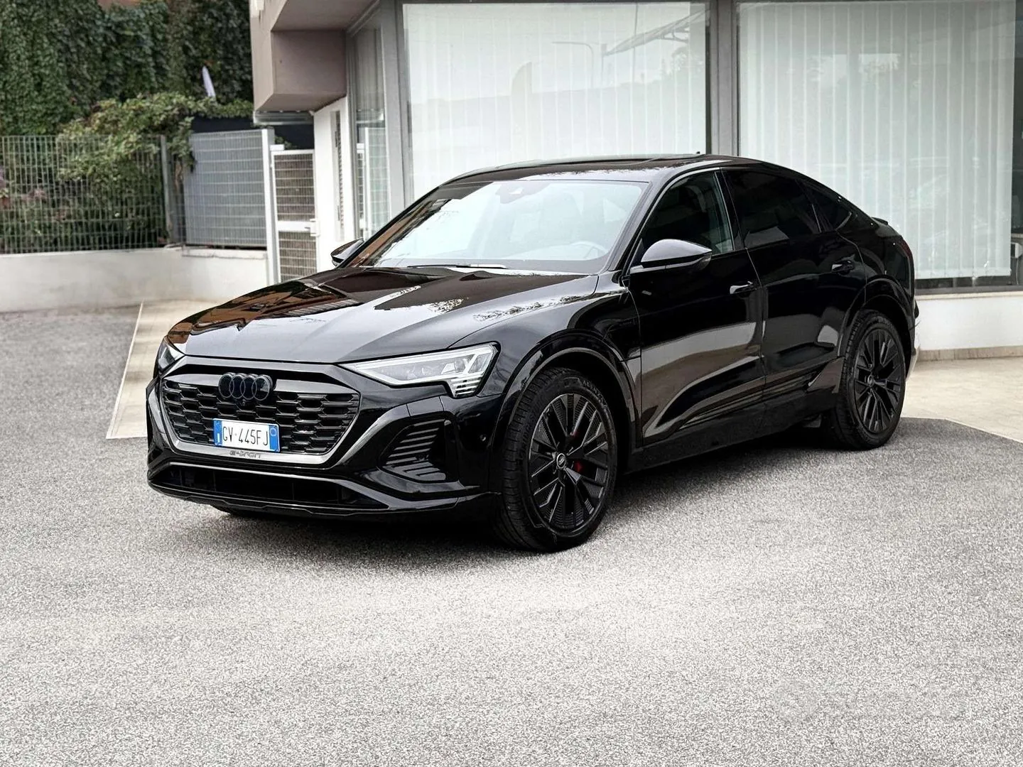 Audi Q8 E-Tron 2024 photo 3