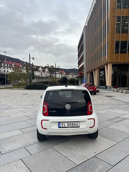Volkswagen E-Up! 2014 photo 4
