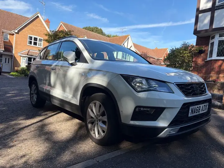 Seat Ateca 2018 photo 2
