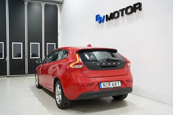 Volvo V40 2015 photo 5