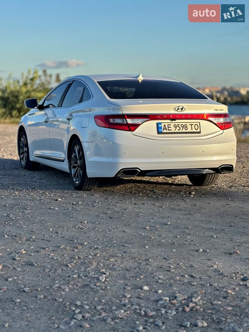 Hyundai Grandeur 2014 photo 5