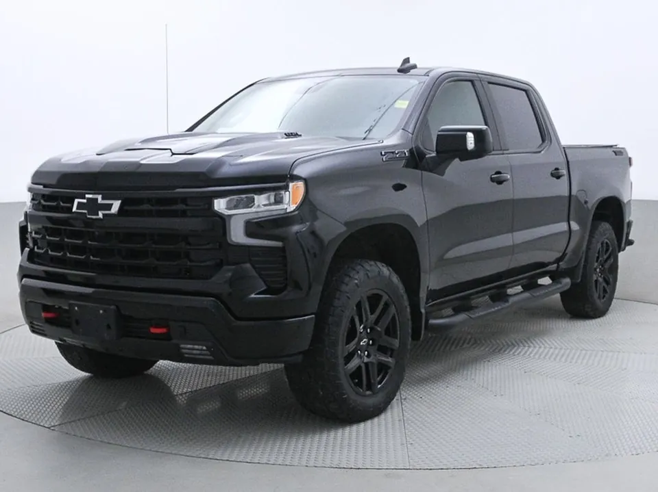 Chevrolet Silverado 1500 2023 photo 2