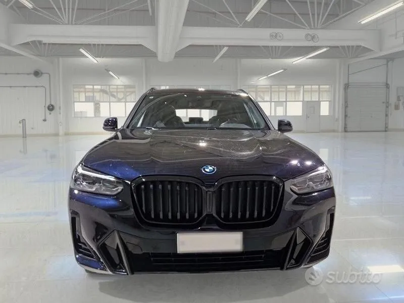 BMW X3 2022 photo 2