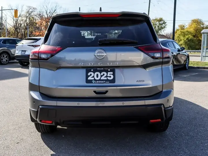 Nissan Rogue 2025 photo 4