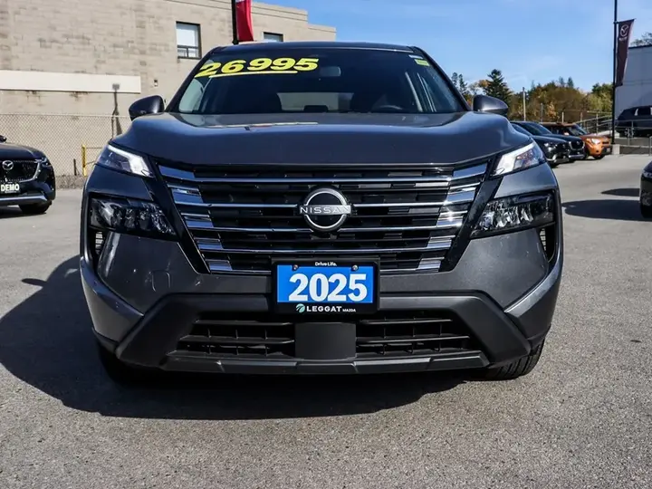 Nissan Rogue 2025 photo 2