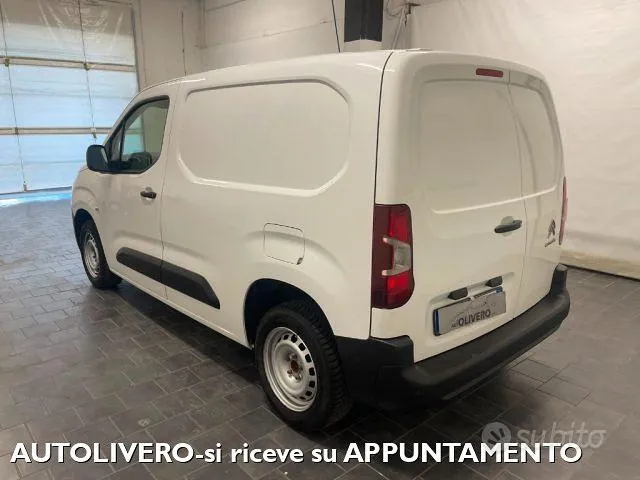 Citroen Berlingo 2022 photo 3